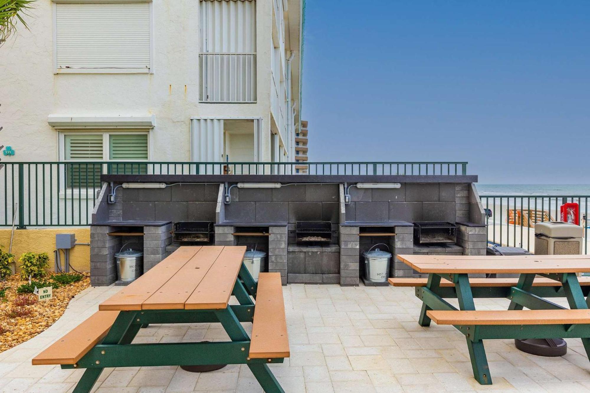 Ocean Views From Your Private Balcony! Sunglow Resort 606 By Brightwild Daytona Beach Shores Exterior foto